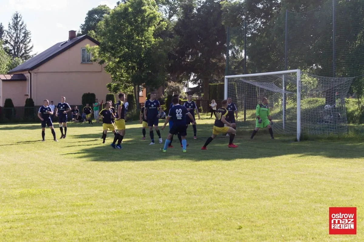 Derby powiatu ostrowskiego dla GKS Andrzejewo (zdjęcia, wideo)