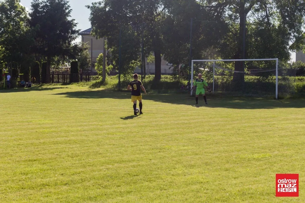 Derby powiatu ostrowskiego dla GKS Andrzejewo (zdjęcia, wideo)