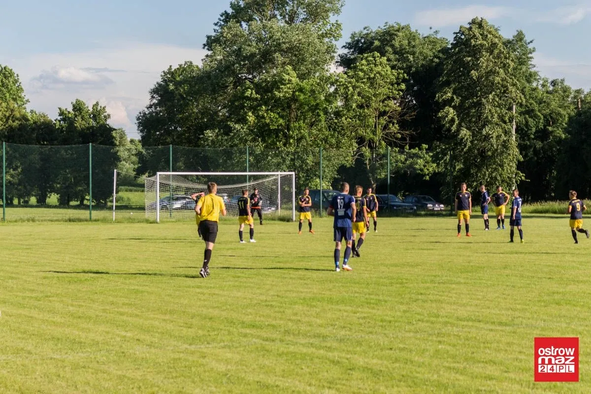 Derby powiatu ostrowskiego dla GKS Andrzejewo (zdjęcia, wideo)