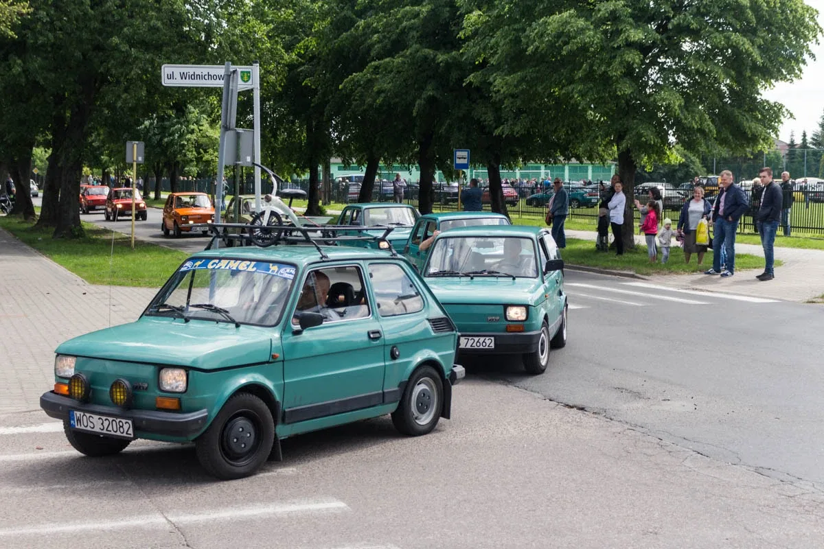 Zlot samochodów w Rubinku (zdjęcia, wideo)