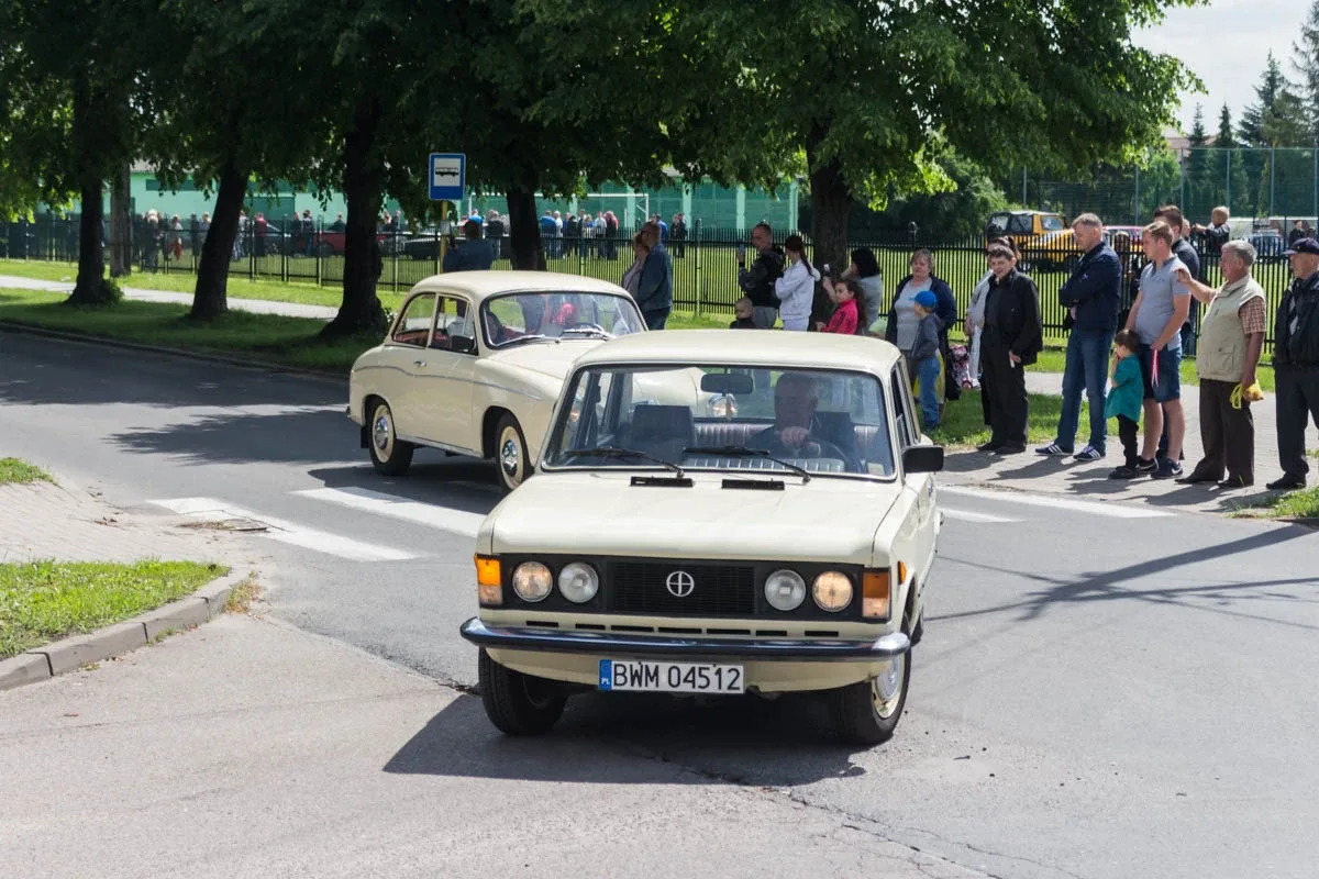 Zlot samochodów w Rubinku (zdjęcia, wideo)