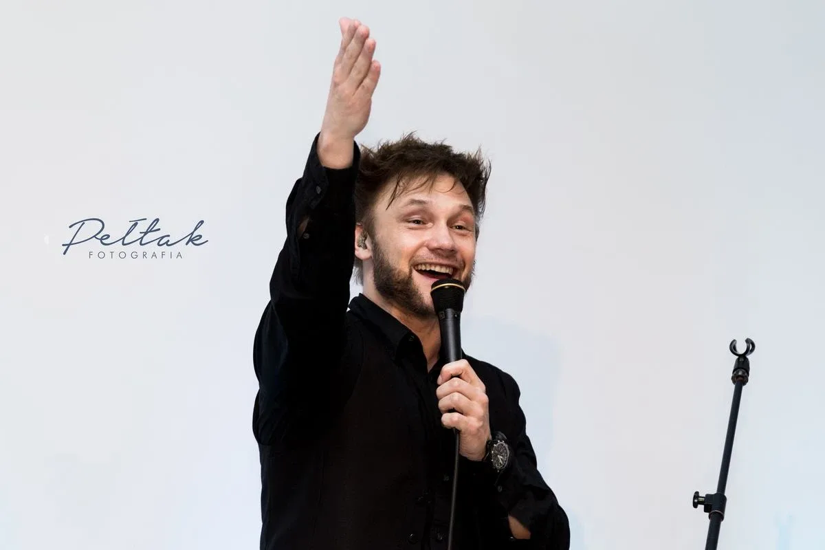 Magiczny głos zaczarował ostrowian. Grzegorz Wilk w Ostrowi Mazowieckiej (zdjęcia, wideo)