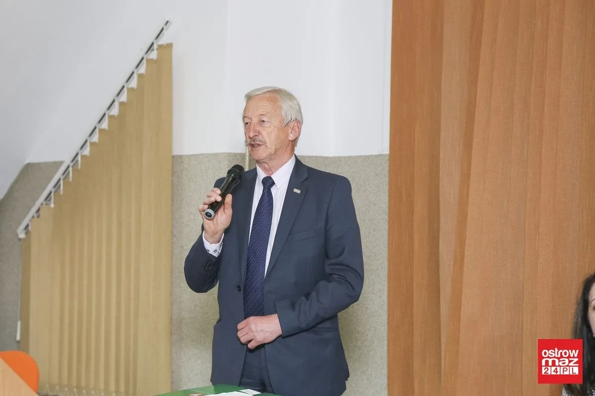Ponad 4,6 mln zł na drogi dojazdowe do gruntów rolnych (zdjęcia)