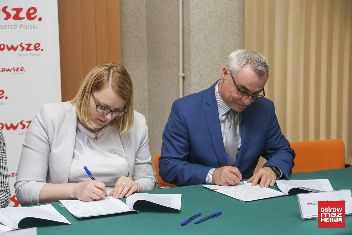Ponad 4,6 mln zł na drogi dojazdowe do gruntów rolnych (zdjęcia)