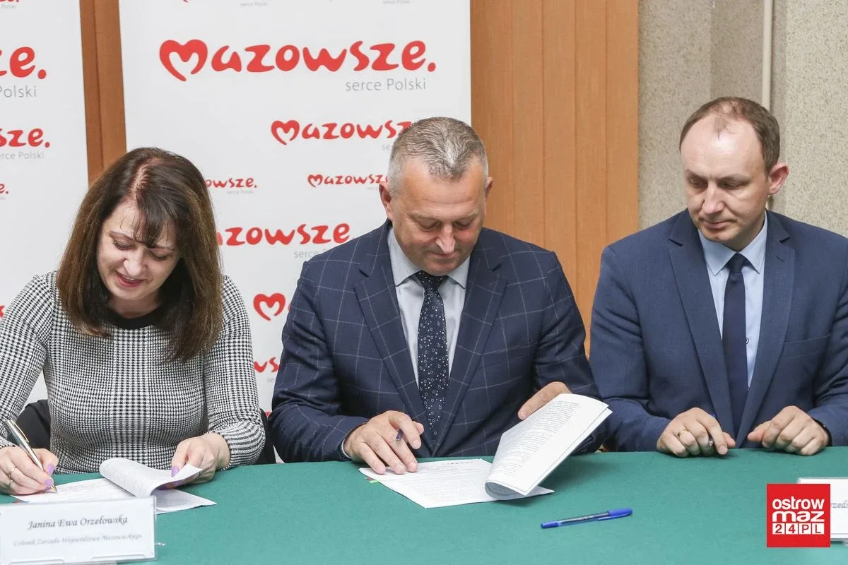 Ponad 4,6 mln zł na drogi dojazdowe do gruntów rolnych (zdjęcia)