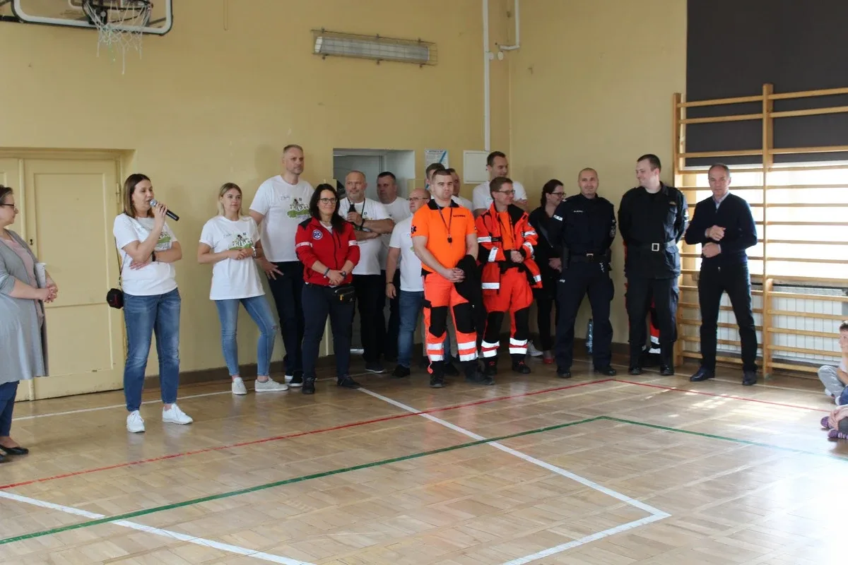 Cztery lekcje na temat bezpieczeństwa w ostrowskiej "jedynce" (zdjęcia)