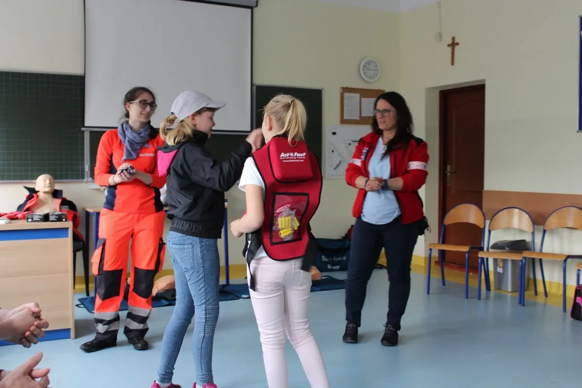 Cztery lekcje na temat bezpieczeństwa w ostrowskiej "jedynce" (zdjęcia)