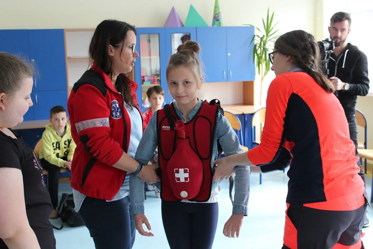Cztery lekcje na temat bezpieczeństwa w ostrowskiej "jedynce" (zdjęcia)