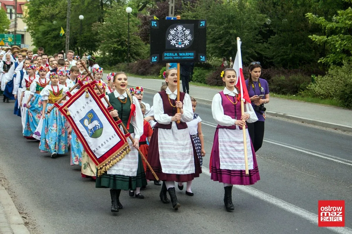 Po raz drugi w historii Ostrów Mazowiecka z modą i folklorem (zdjęcia, wideo)