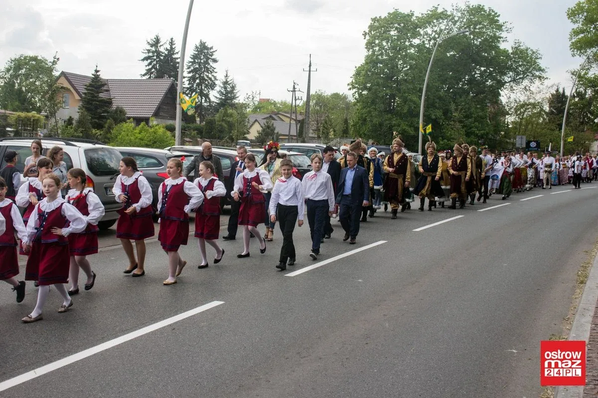 Po raz drugi w historii Ostrów Mazowiecka z modą i folklorem (zdjęcia, wideo)