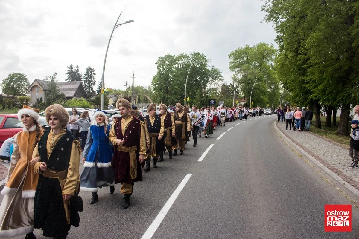 Po raz drugi w historii Ostrów Mazowiecka z modą i folklorem (zdjęcia, wideo)