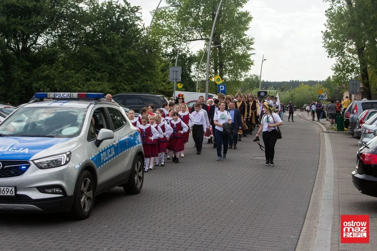 Po raz drugi w historii Ostrów Mazowiecka z modą i folklorem (zdjęcia, wideo)