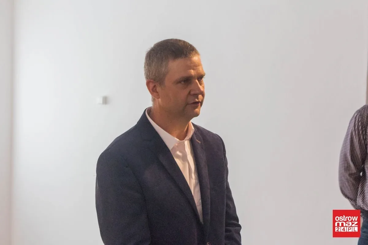 Wystawa Mariusza Kuleszy dostępna do 26 maja (zdjęcia, wideo)