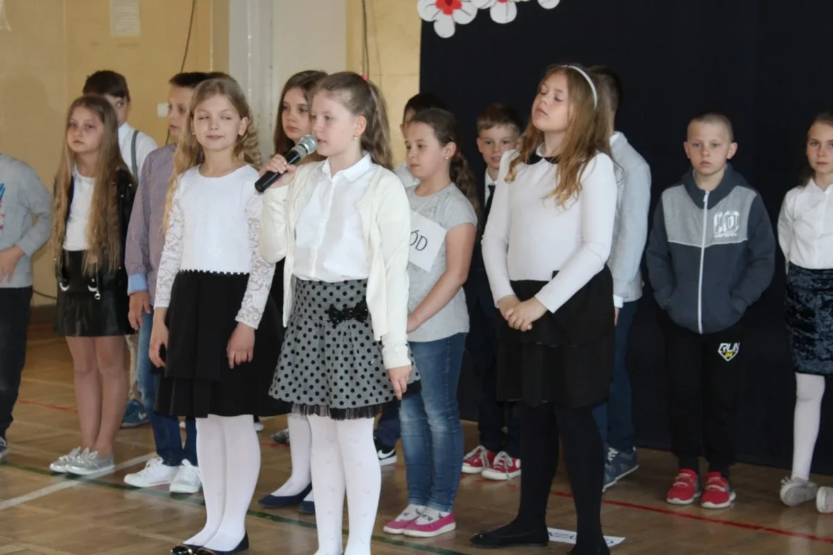 Rocznica uchwalenia Konstytucji 3 Maja w "jedynce" (zdjęcia)