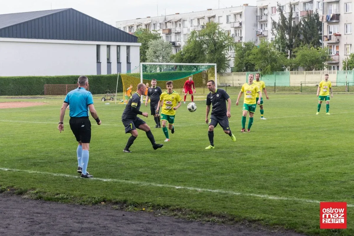 Ostrovia bez punktów przy Warchalskiego (zdjęcia, wideo)
