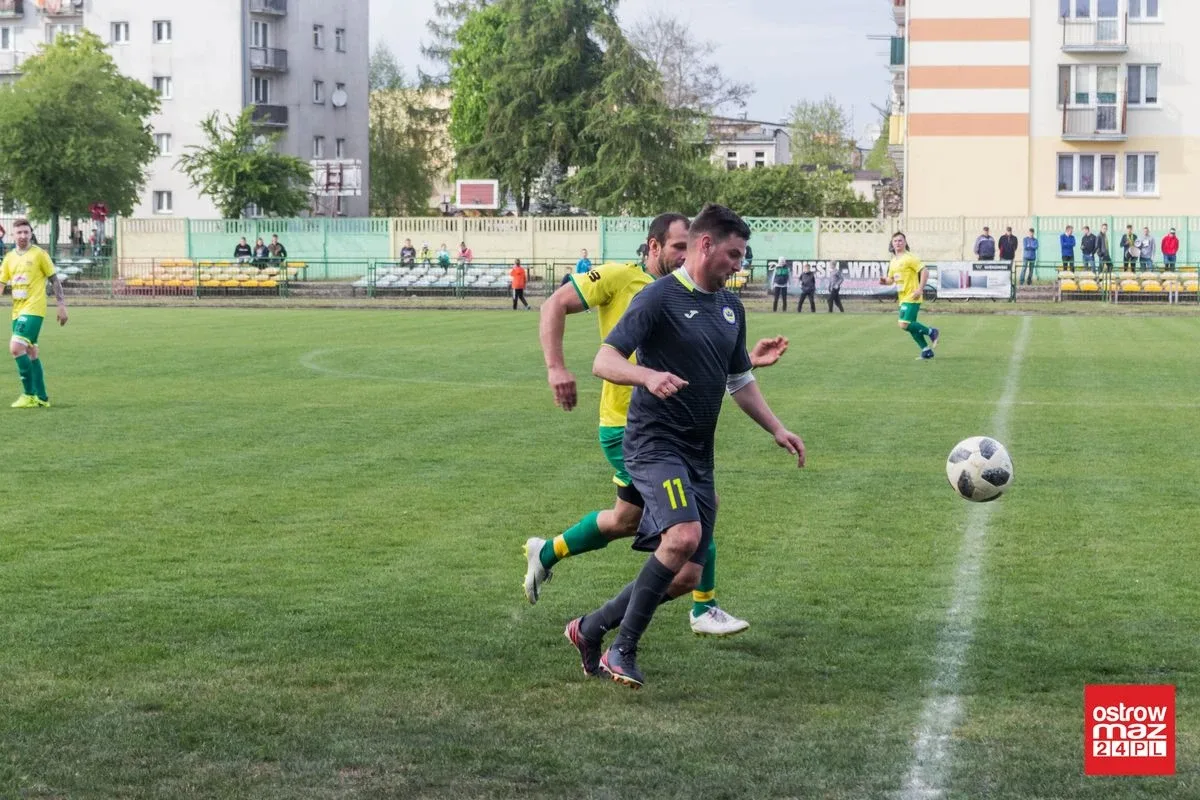 Ostrovia bez punktów przy Warchalskiego (zdjęcia, wideo)