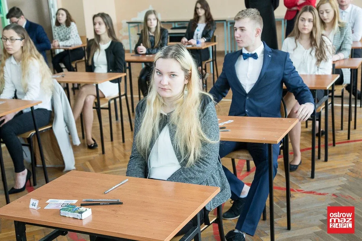 Rubinek: młodzież zmaga się z językiem polskim (zdjęcia)