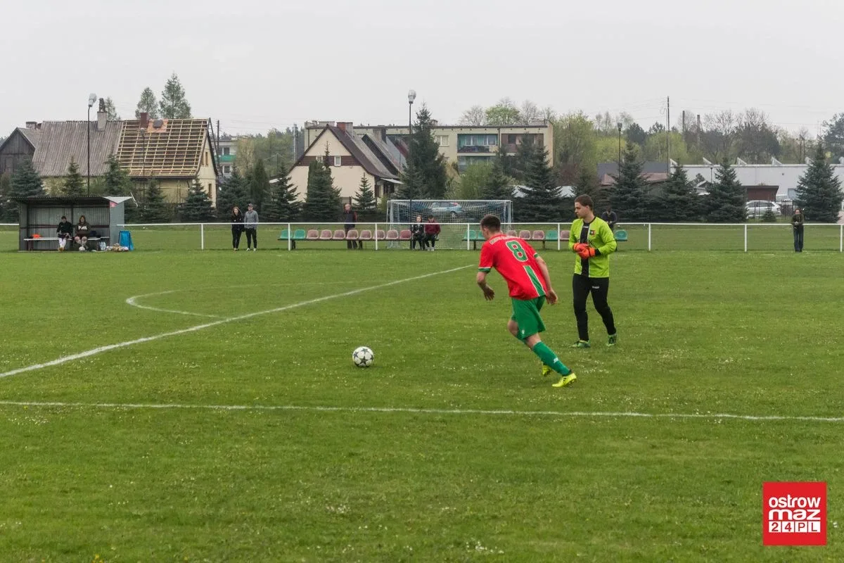 MKS Małkinia lepszy od Poloneza (zdjęcia, wideo)