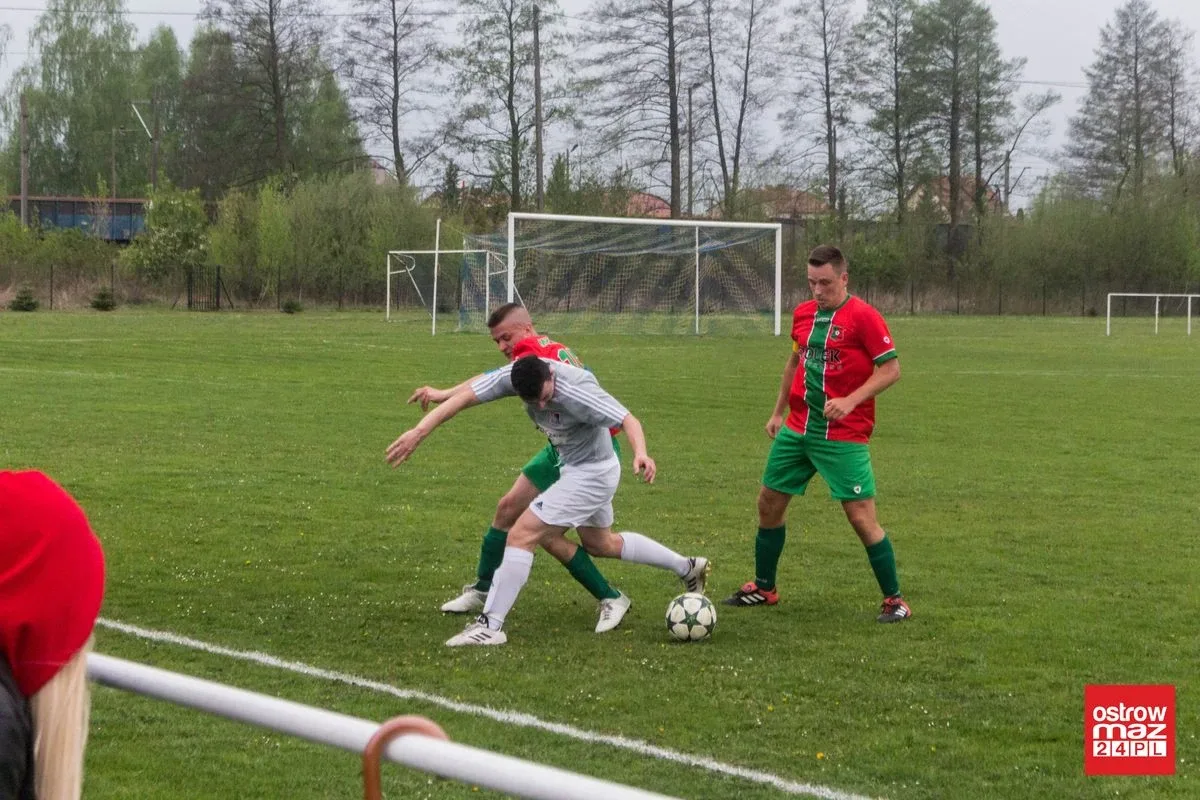 MKS Małkinia lepszy od Poloneza (zdjęcia, wideo)