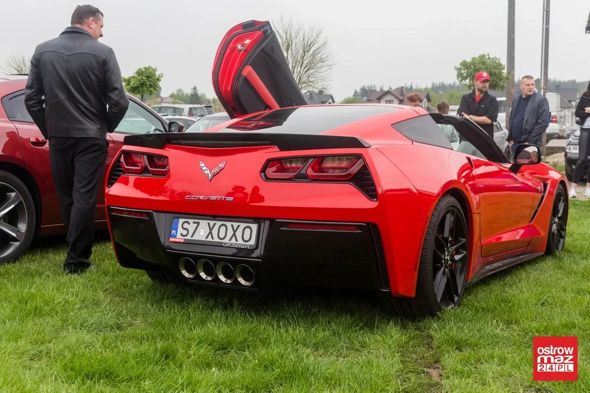 Gratka dla fanów motoryzacji. Piknik z WOR Team (zdjęcia, wideo)