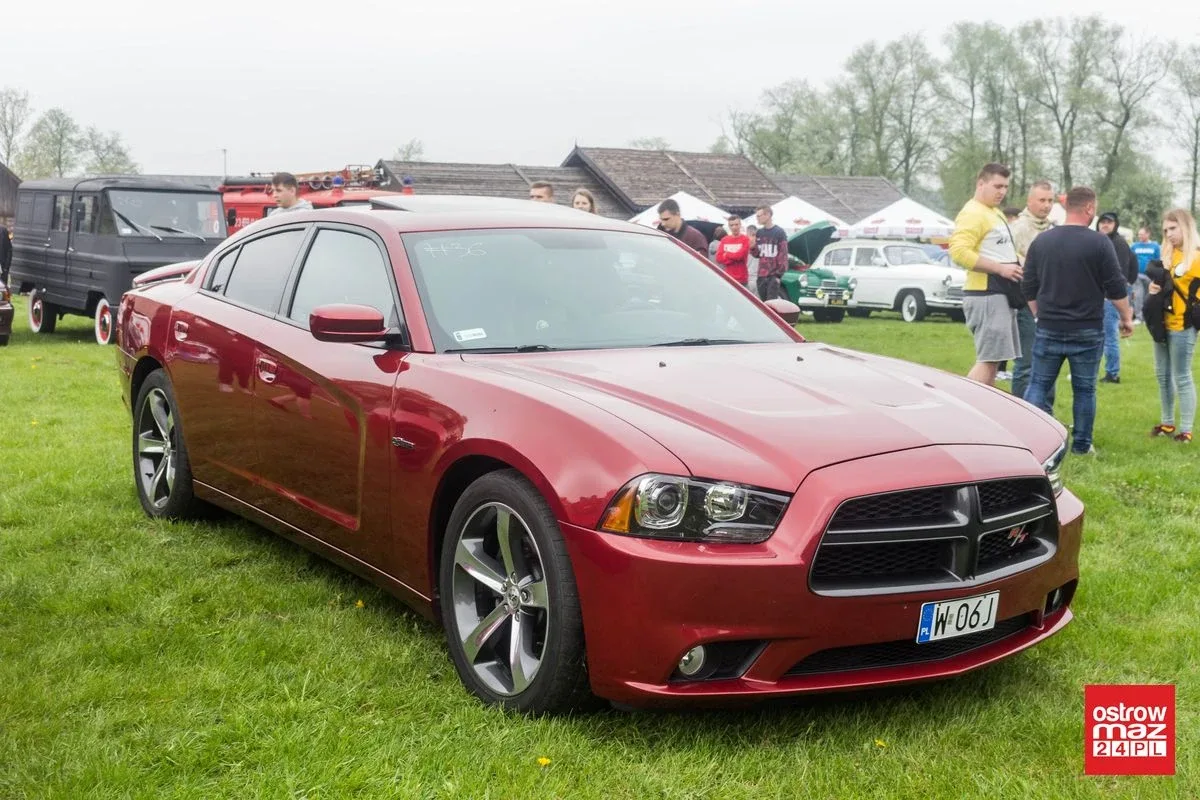 Gratka dla fanów motoryzacji. Piknik z WOR Team (zdjęcia, wideo)