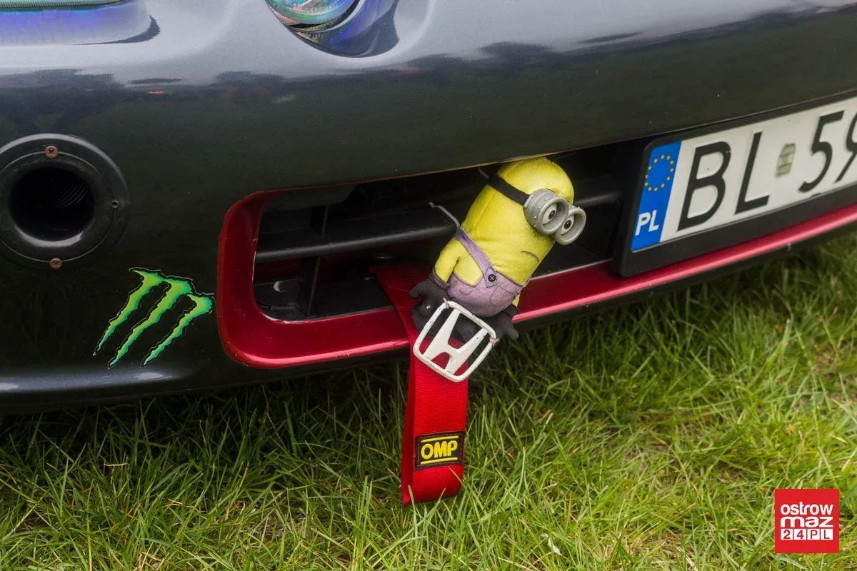 Gratka dla fanów motoryzacji. Piknik z WOR Team (zdjęcia, wideo)
