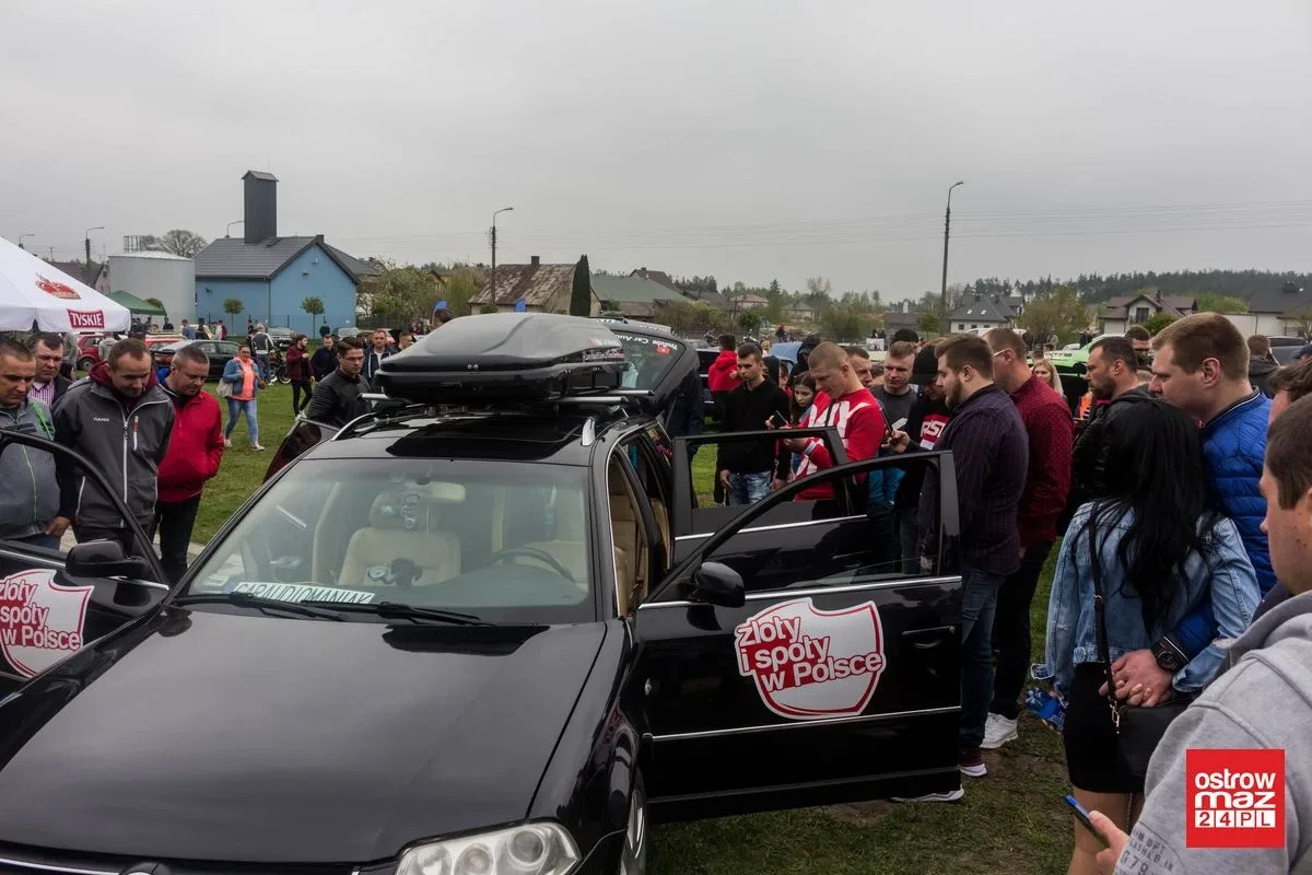 Gratka dla fanów motoryzacji. Piknik z WOR Team (zdjęcia, wideo)