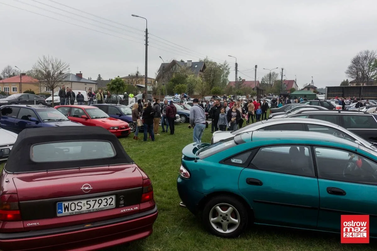 Gratka dla fanów motoryzacji. Piknik z WOR Team (zdjęcia, wideo)