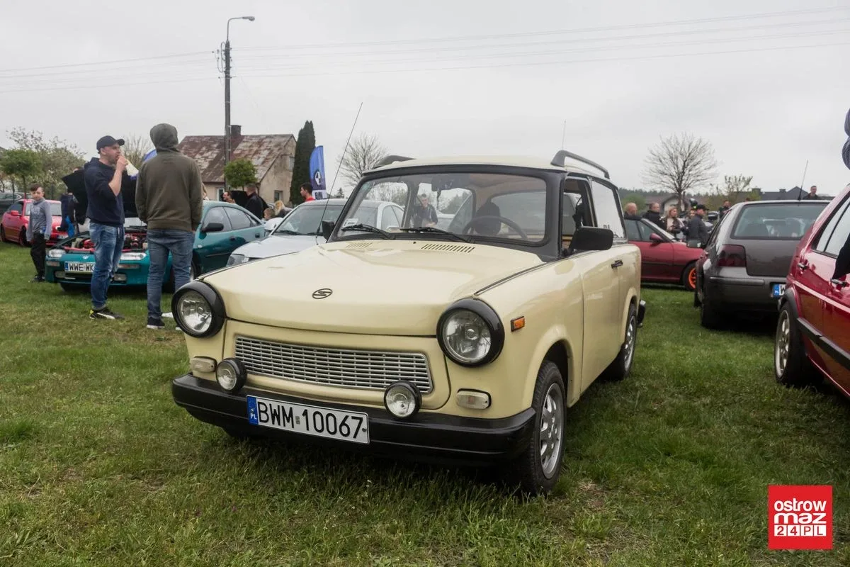 Gratka dla fanów motoryzacji. Piknik z WOR Team (zdjęcia, wideo)
