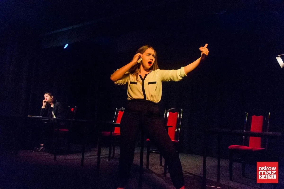 "Tango" zainaugurowało w ostrowskim teatrze (zdjęcia, wideo)