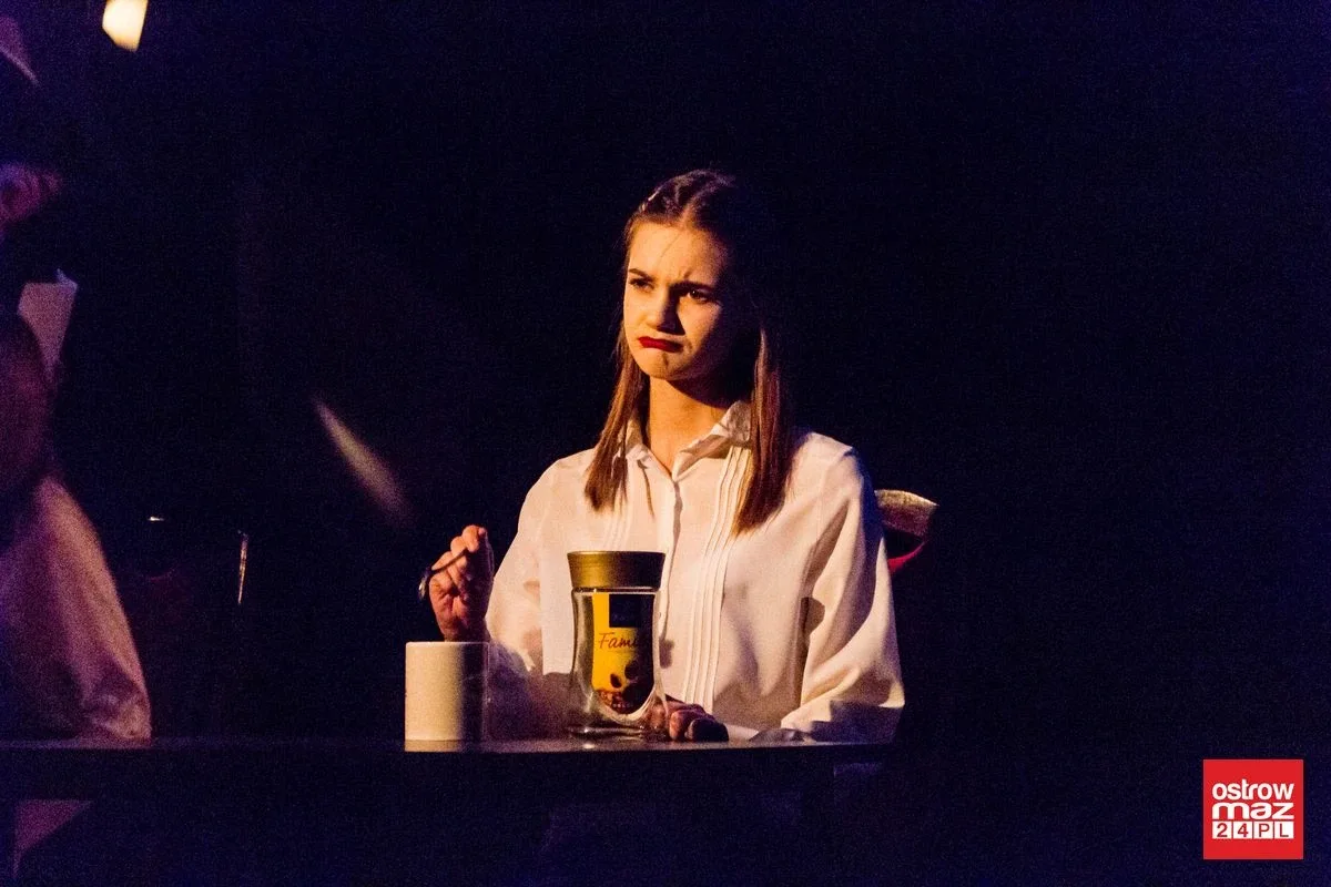 "Tango" zainaugurowało w ostrowskim teatrze (zdjęcia, wideo)