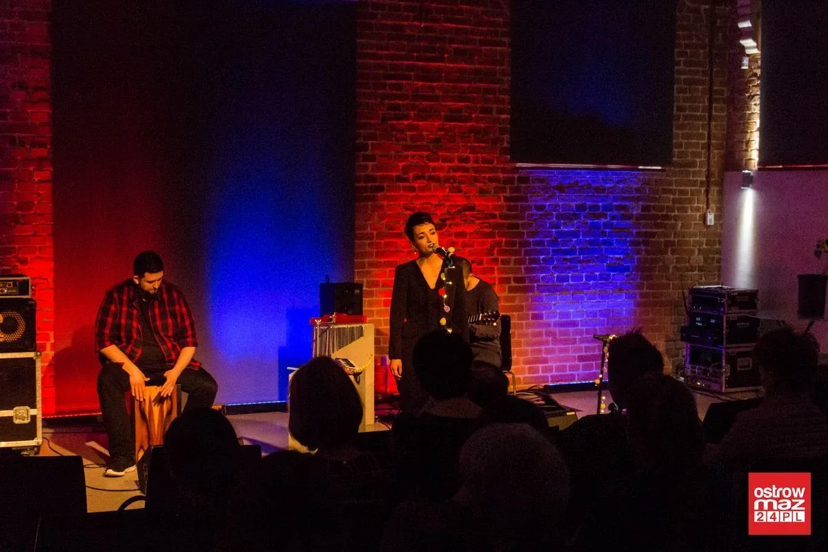Koncert Pragmy połączony z wernisażem wystawy Darii Gołąb i Przemysława Zglejszewskiego (zdjęcia, wideo)