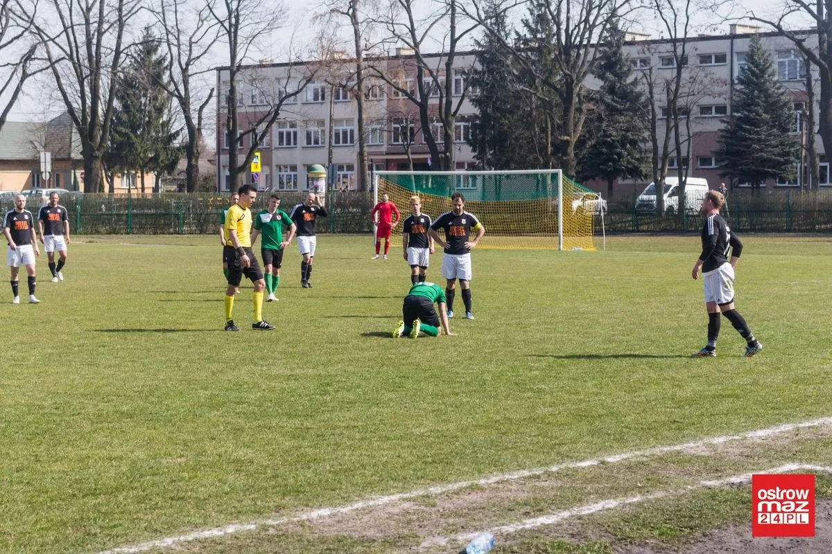 Makowianka na kolanach. Ostrovia z kompletem punktów (zdjęcia, wideo)