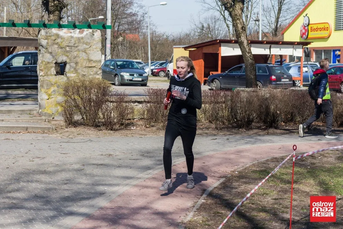 Sztafetowe biegi przełajowe w Ostrowi Mazowieckiej (zdjęcia, wideo)