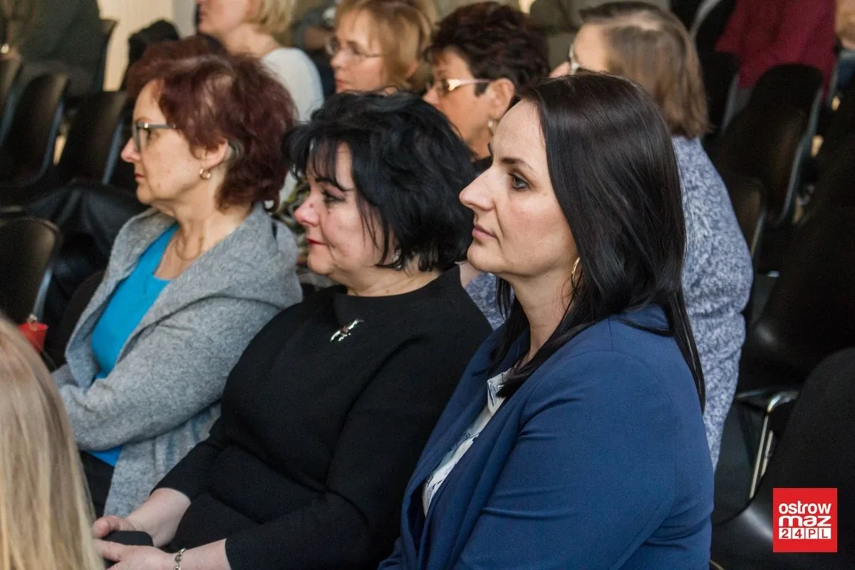 "Wiele problemów można rozwiązać dzięki programom rządowym". Maria Koc gościła w Ostrowi Mazowieckiej (zdjęcia, wideo)
