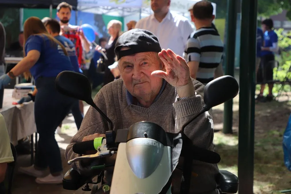 XV Ostrowski Piknik z Książką przyciągnął tłumy mieszkańców! (zdjęcia)