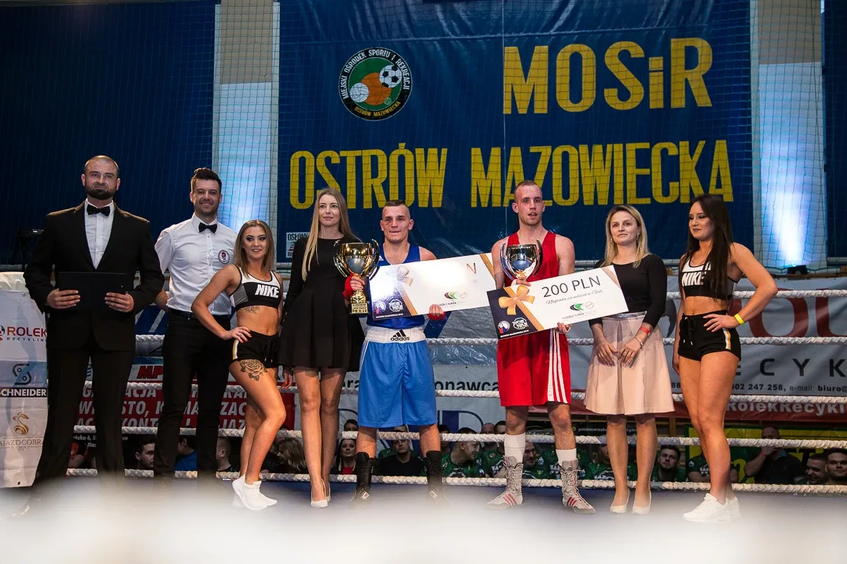 Blisko 500 zdjęć z ostrowskiej gali sztuk walki WORWar03 (zobacz zdjęcia)