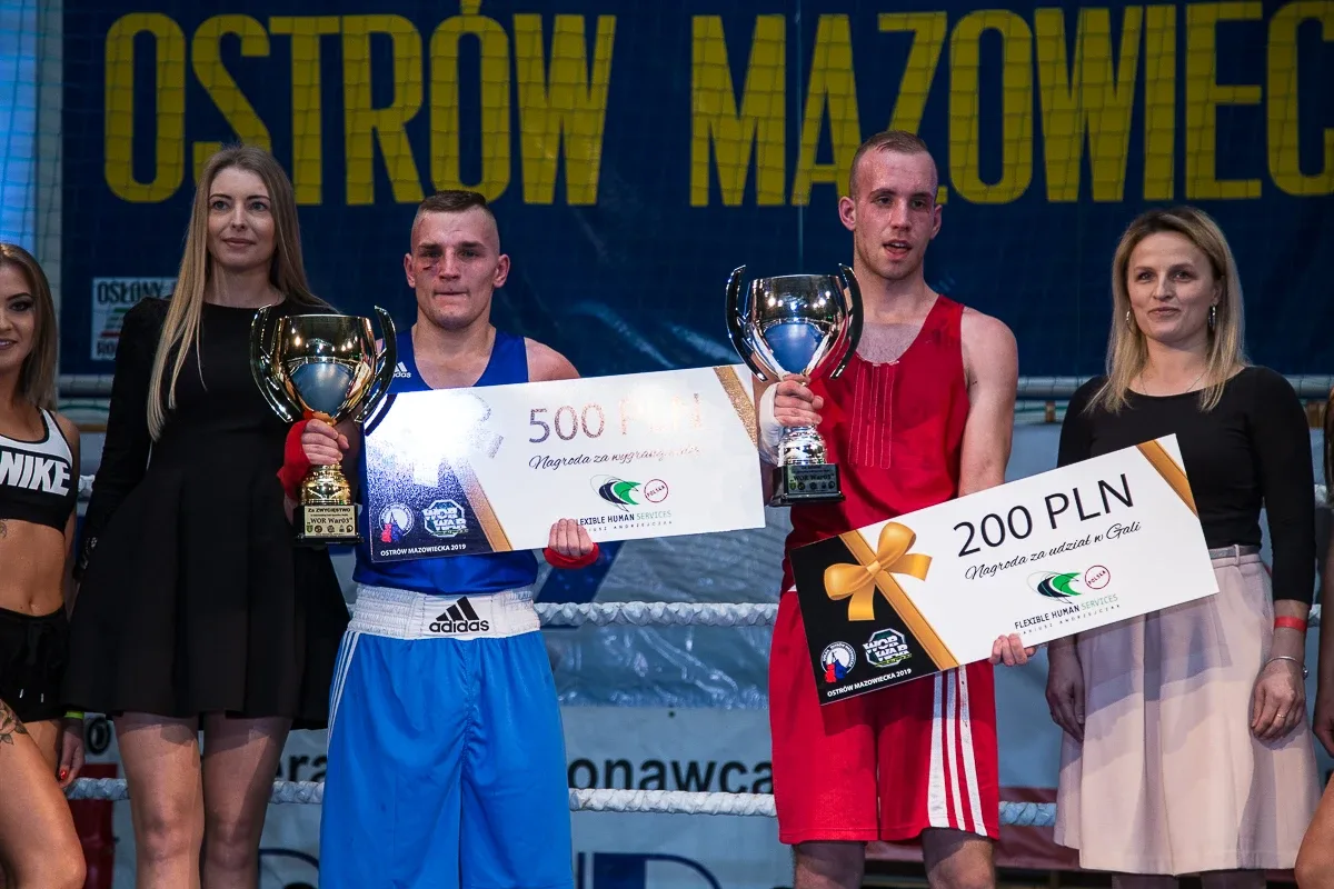 Blisko 500 zdjęć z ostrowskiej gali sztuk walki WORWar03 (zobacz zdjęcia)