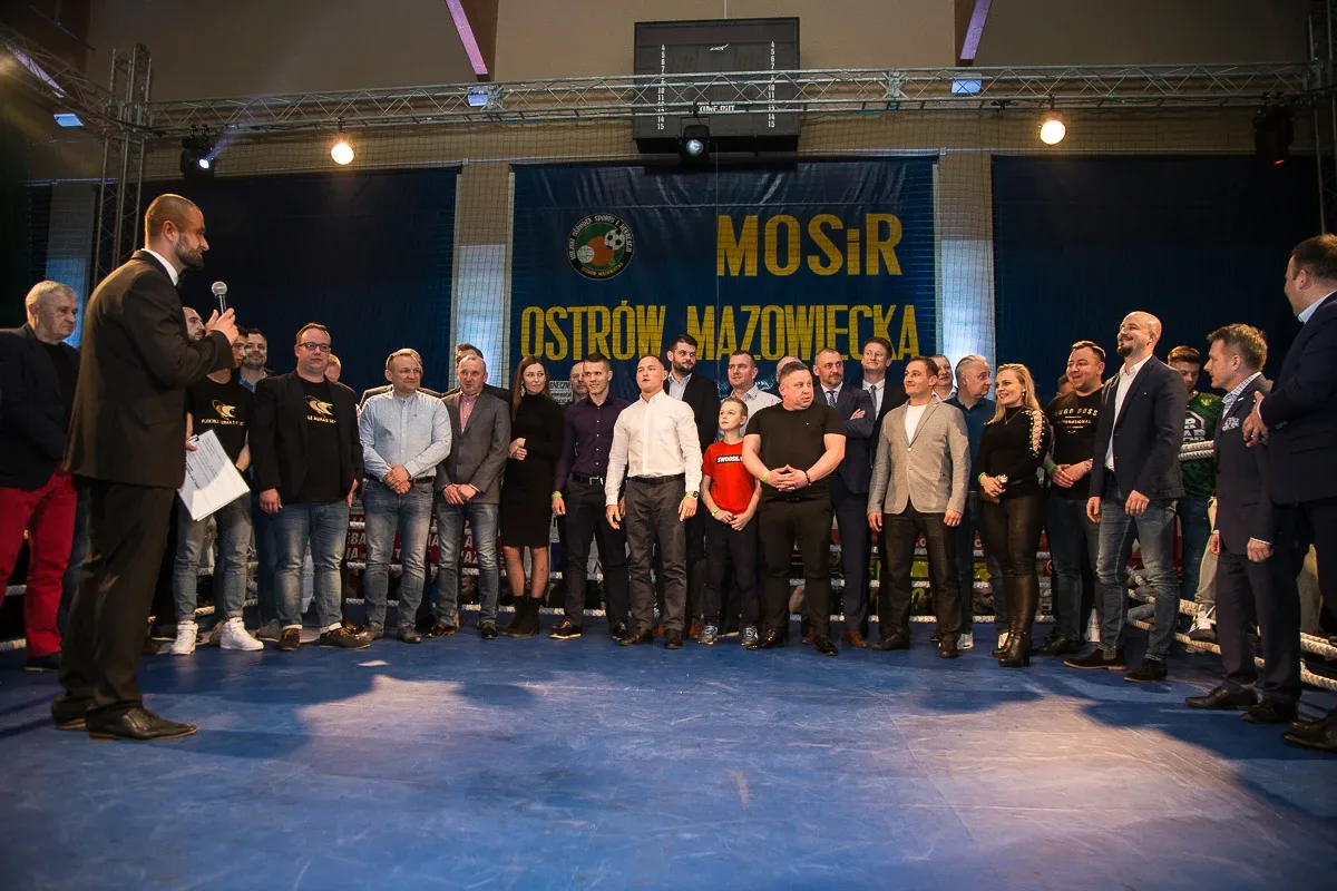 Blisko 500 zdjęć z ostrowskiej gali sztuk walki WORWar03 (zobacz zdjęcia)