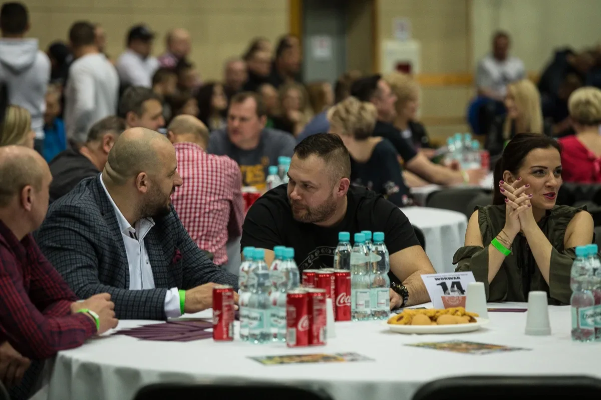 Blisko 500 zdjęć z ostrowskiej gali sztuk walki WORWar03 (zobacz zdjęcia)