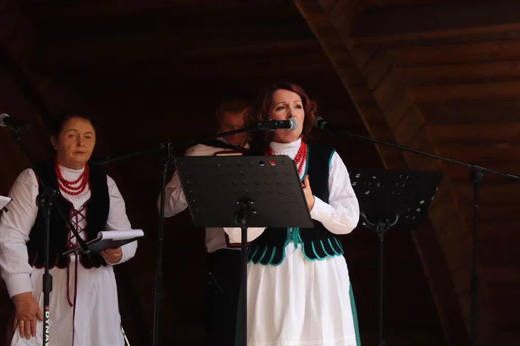 XV Ostrowski Piknik z Książką przyciągnął tłumy mieszkańców! (zdjęcia)