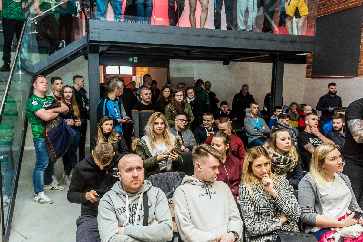 Ważenie zawodników przed WORWar03 w Jatkach (zdjęcia, wideo)
