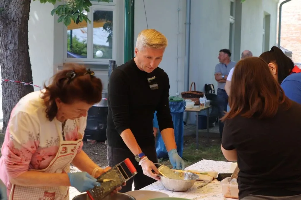 XV Ostrowski Piknik z Książką przyciągnął tłumy mieszkańców! (zdjęcia)