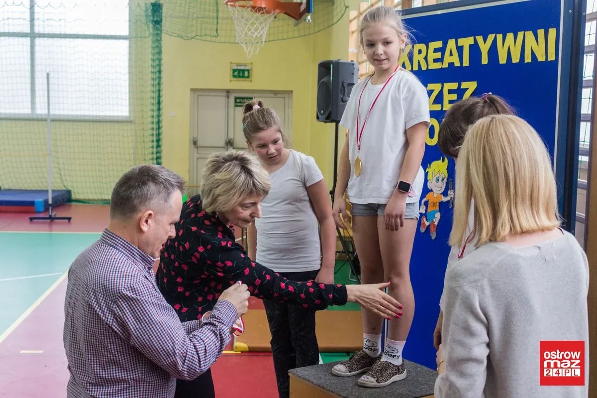 Wielobój lekkoatletyczny dla trzecioklasistów (zdjęcia, wideo)