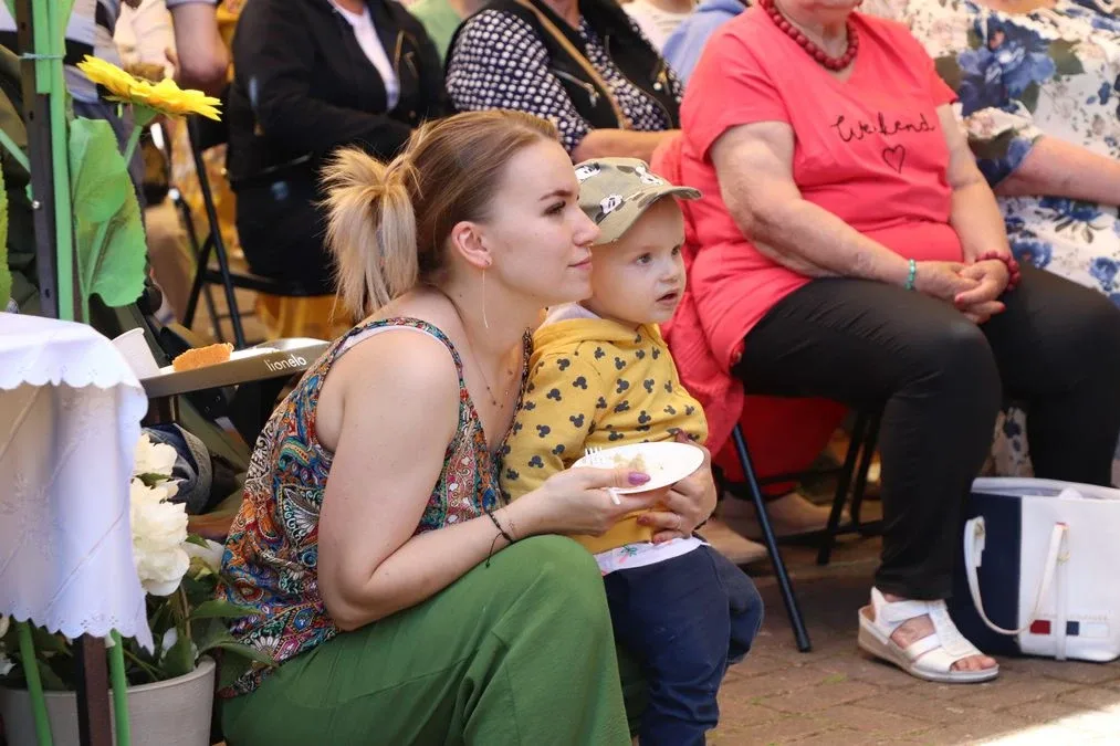 XV Ostrowski Piknik z Książką przyciągnął tłumy mieszkańców! (zdjęcia)