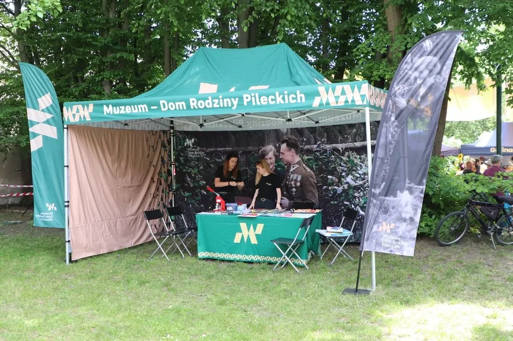 XV Ostrowski Piknik z Książką przyciągnął tłumy mieszkańców! (zdjęcia)