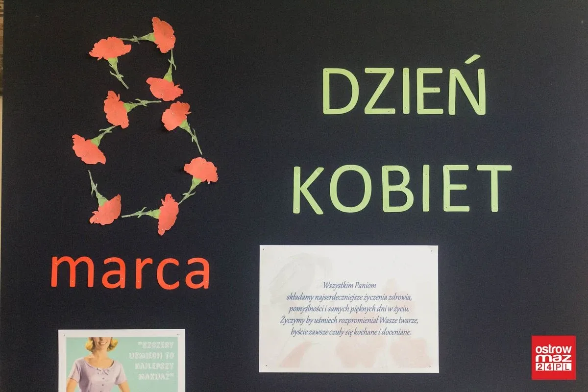 "W mojej torbece jest zawsze... wszystko". Święto kobiet w bibliotece (zdjęcia)
