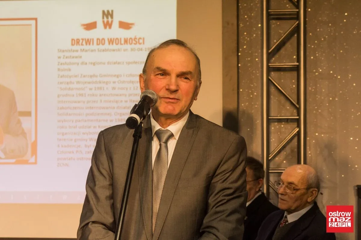Pamięć o niezłomnych w Ostrowi Mazowieckiej jest bezpieczna (zdjęcia, wideo)