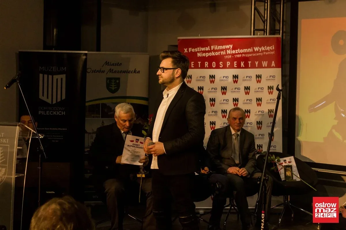 Pamięć o niezłomnych w Ostrowi Mazowieckiej jest bezpieczna (zdjęcia, wideo)