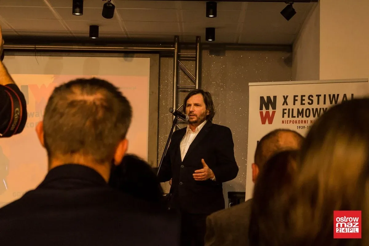 Pamięć o niezłomnych w Ostrowi Mazowieckiej jest bezpieczna (zdjęcia, wideo)
